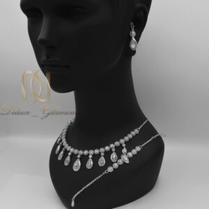 سرویس نقره زنانه آویز دار تراش ce-n91 روی مانکن