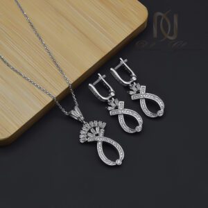 گوشواره و گردنبند نقره بی نهایت و تاج