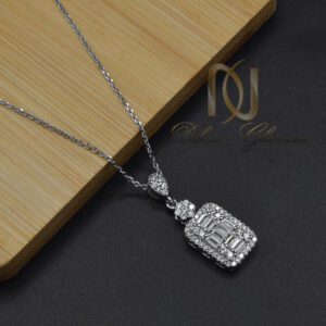 گردنبند نقره امرالدکات و فلاور