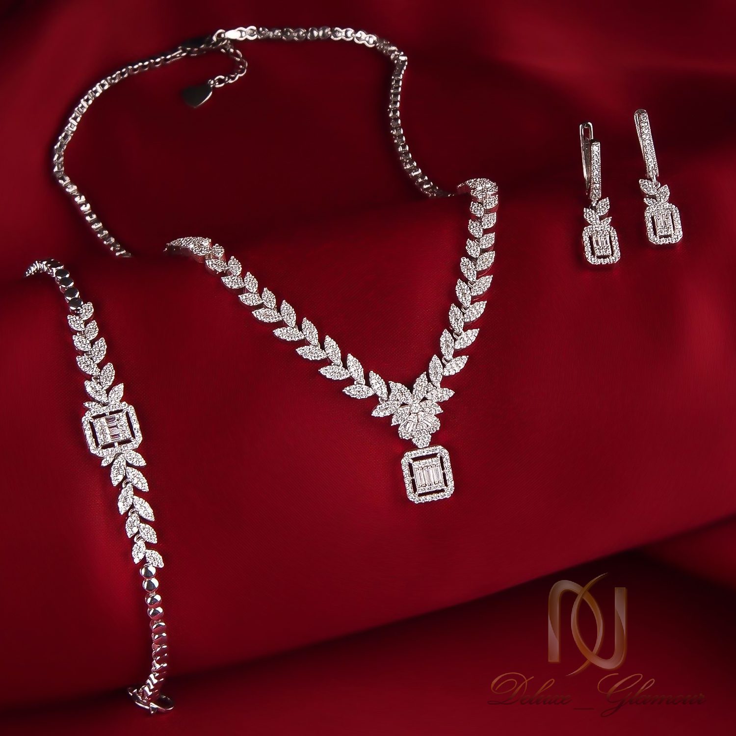 سرویس نقره زنانه امرالدکات