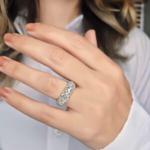 انگشتر نقره زنانه مربعی نگین باگت