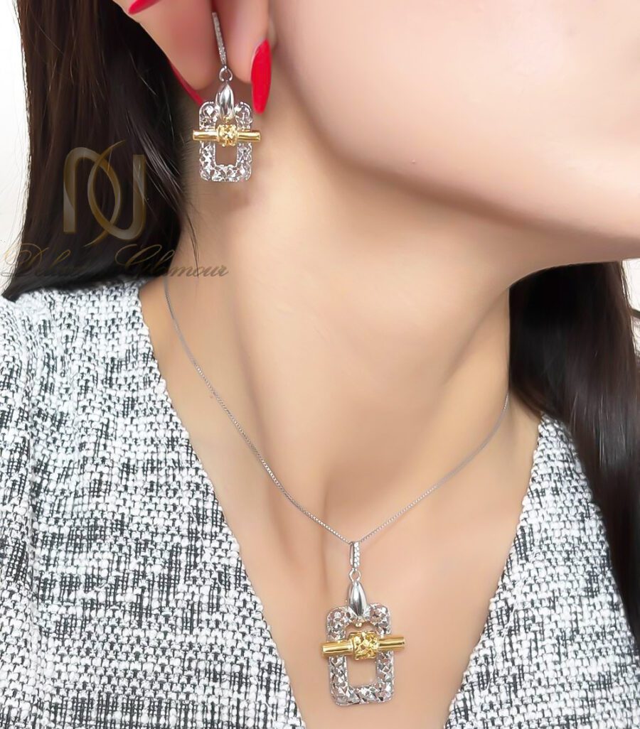 نیم ست نقره زنانه تراش روی گردن
