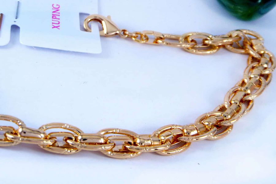 دستبند زنانه ژوپینگ طرح کارتیه با روکش آب طلای 18 عیار DS-N160 از نمای کنار