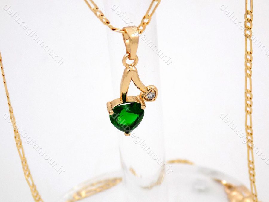 گردنبند دخترانه ژوپینگ با روکش آب طلای 18 عیار و نگین سبز از جنس زیرکونیا nw-n141 از نمای بالا