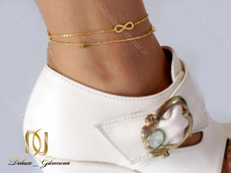 پابند دخترانه استیل طرح بی نهایت دو لاینه طلایی pa-n103 از نمای روی پا