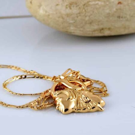 خرید گردنبند دخترانه ماه تولد خرداد برند ژوپینگ nw-n199 روی زمین