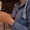 دستبند دخترانه نگین دار نقره طرح بینهایت Ds-n245 - روی دست