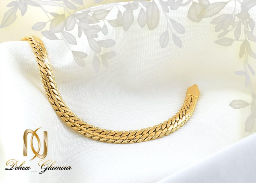 دستبند زنانه ژوپینگ طلایی طرح کارتیه ds-n262 از نمای کنار
