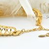 دستبند زنانه برنجی طرح طلا ds-n370 از نمای پشت