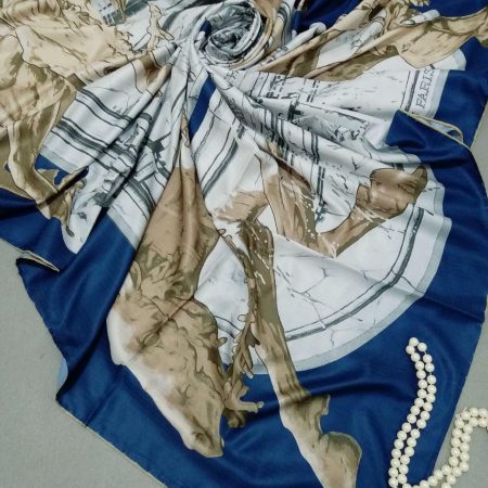 روسری ابریشم توییل کج راه دست دوزsr-n257 از نمای نزدیک