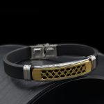 دستبند مردانه اسپرت رویه طلایی ds-n440 از نمای مشکی