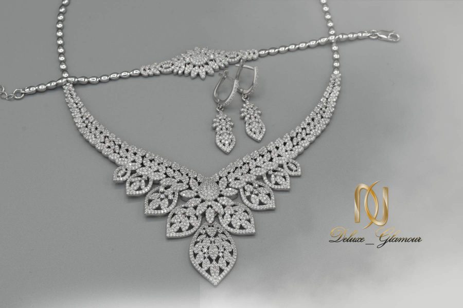 سرویس عروس نقره جواهری ns-n505 از نمای بالا