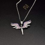 گردنبند نقره دخترانه طرح فرشته nw-n638 از نمای مشکی