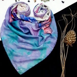 روسری نخی طرح پروانه از نمای کلی