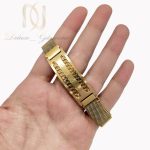 دستبند پسرانه کارتیه حصیری طلایی ds-n656 از نمای روی دست