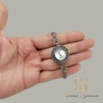 ساعت نقره زنانه ارزان قیمت سیاه قلم sh-n204 از نمای بالا