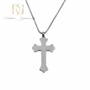 گردنبند صلیب پسرانه استیل نقره ای nw-n748 از نمای سفید