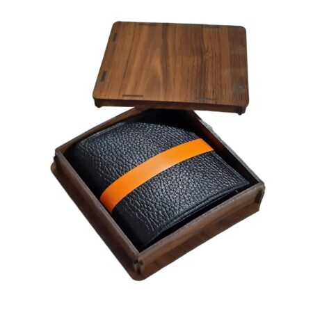 کیف پول چرم طبیعی مردانه جیبی همراه با جعبه چوبی کد NL003