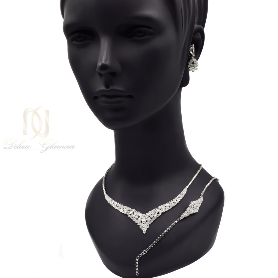 سرویس نقره عروس مشابه طلا سفید نگین دار ce-n111