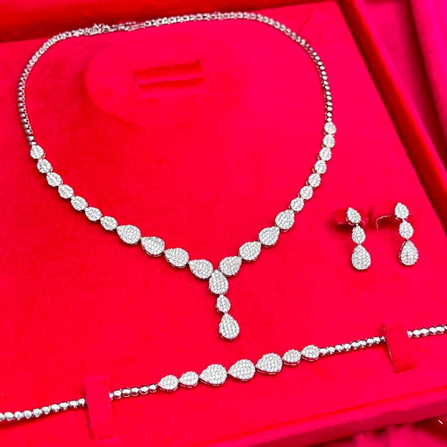 سرویس نقره عروس نگین سفید طرح اشک جدید ce-n132