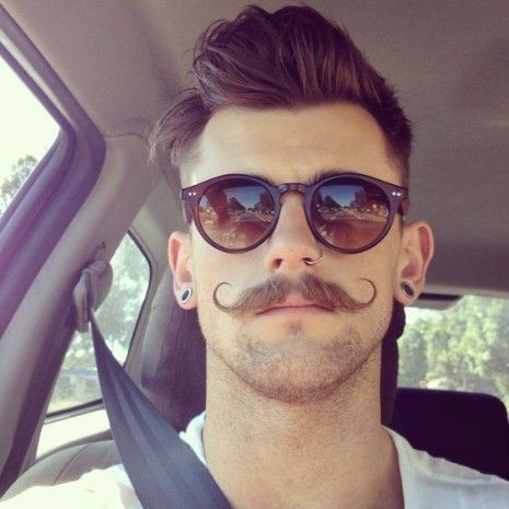 مدل ریش handlebar mustache